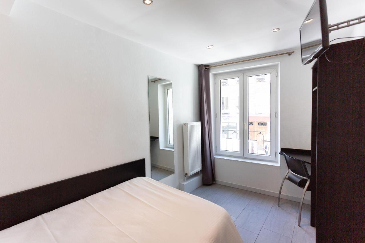 Mimosa Hotel París